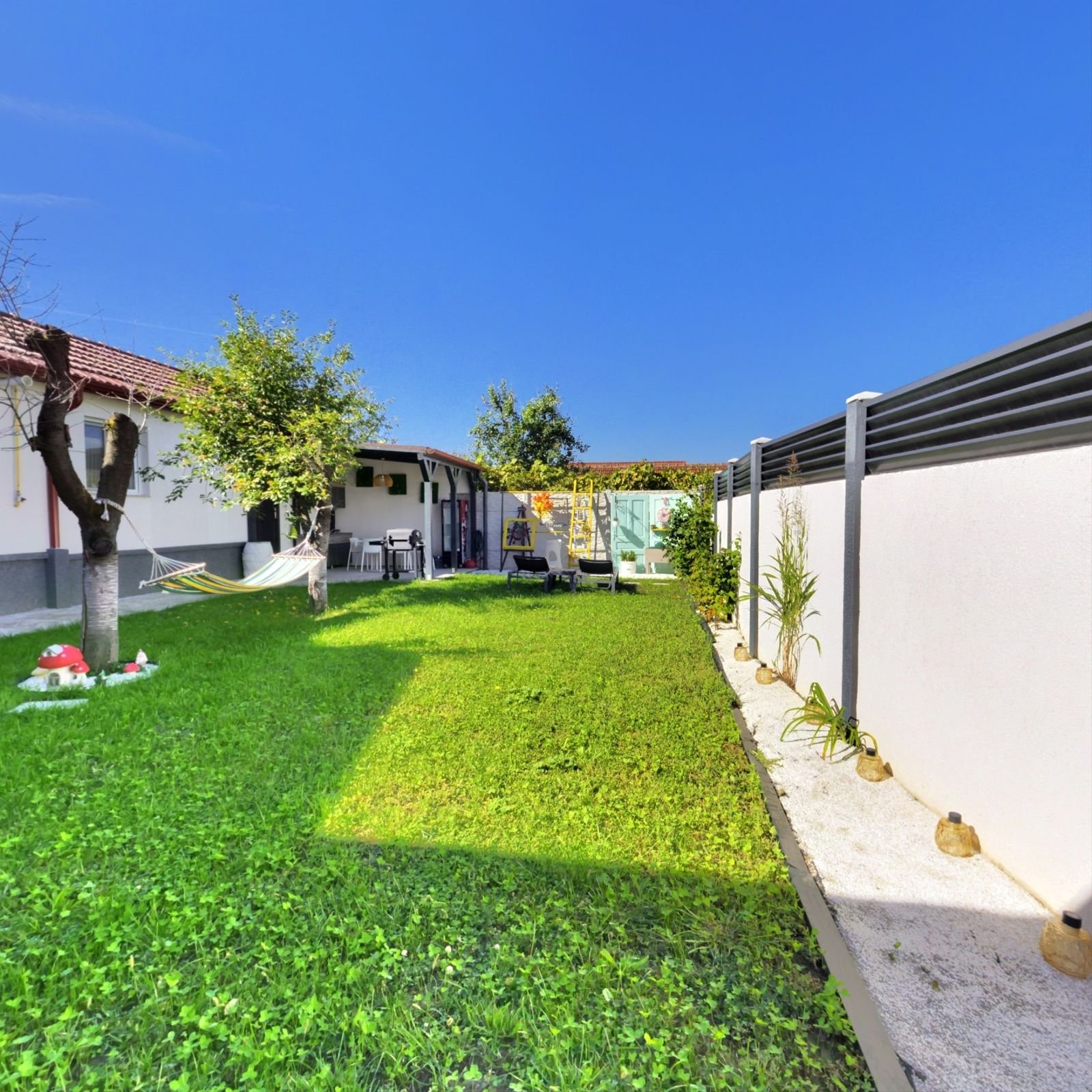 Exquisite Villa